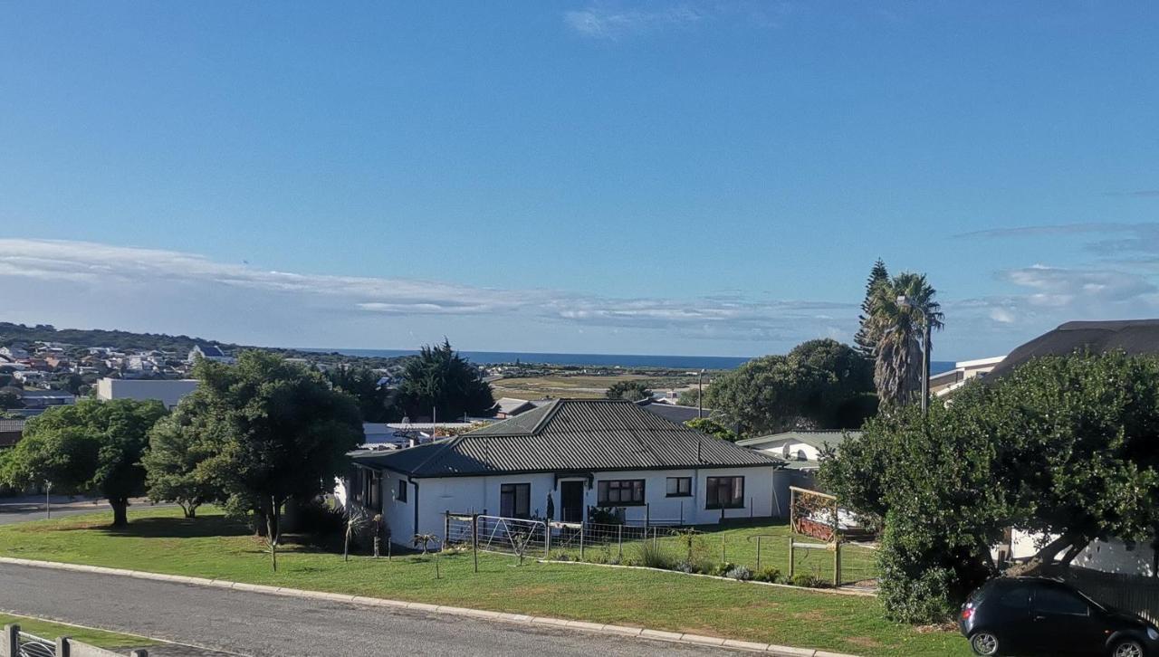 Chilli Moon B&B Stilbaai Exterior foto